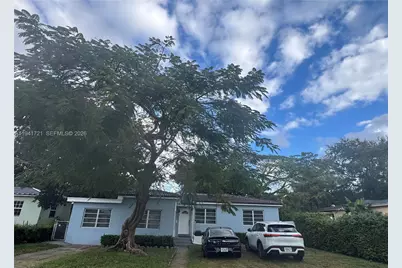 545 NE 111th St, Miami, FL 33161 - Photo 1