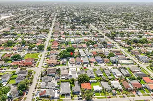 3520 SW 88th Pl, Miami, FL 33165 - Photo 32