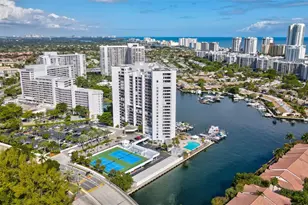 300 Three Islands Boulevard, Hallandale Beach, FL 33009 - Photo 38