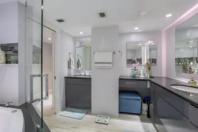 300 Three Islands Blvd #PH3A, Hallandale Beach, FL 33009 - Photo 20
