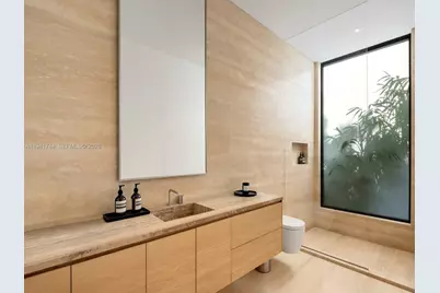 28 W Dilido Dr, Miami Beach, FL 33139 - Photo 30