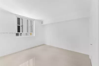 55 SE 6 St #1202, Miami, FL 33131 - Photo 18