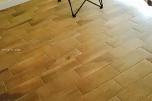 6855 Abbott Ave, Miami Beach, FL 33141 - Photo 16