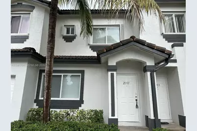 2311 SE 24th Ave #2311, Homestead, FL 33035 - Photo 2