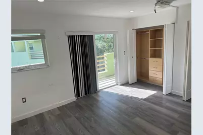 11163 NW 7th St #104, Miami, FL 33172 - Photo 32