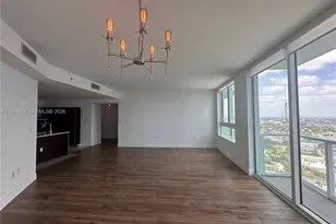 1900 N Bayshore Dr, Miami, FL 33132 - Photo 16