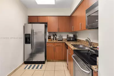 3300 NE 192nd St #202, Aventura, FL 33180 - Photo 4