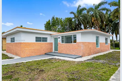 988 NW 10th St, Hallandale Beach, FL 33009 - Photo 2