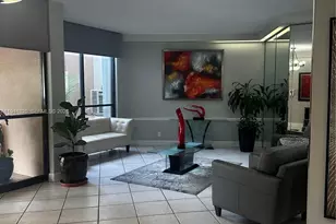 1000 St Charles Pl, Pembroke Pines, FL 33026 - Photo 2