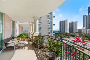 17555 Atlantic Blvd, Sunny Isles Beach, FL 33160 - Photo 24