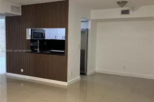 10027 Winding Lake Rd, Sunrise, FL 33351 - Photo 2