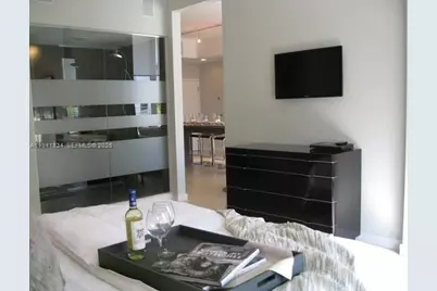 2100 Park Ave #208, Miami Beach, FL 33139 - Photo 4