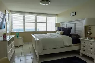 3140 S Ocean Dr, Hallandale Beach, FL 33009 - Photo 14