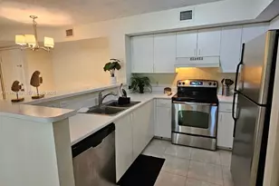 111 Yacht Club Way, Hypoluxo, FL 33462 - Photo 4