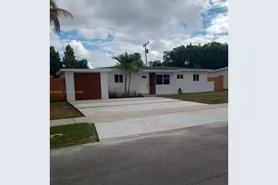 4315 SW 98th Ave, Miami, FL 33165 - Photo 1