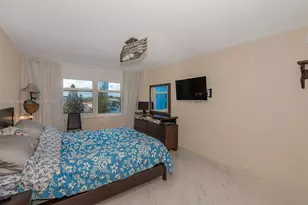 301 174th St, Sunny Isles Beach, FL 33160 - Photo 20