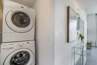 151 SE 1st St #2109, Miami, FL 33131 - Photo 10