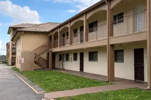 8851 NW 119th St, Hialeah Gardens, FL 33018 - Photo 2