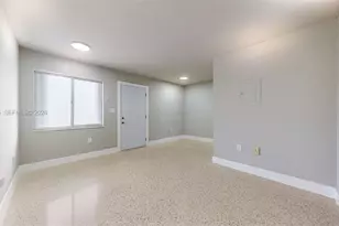 426 NW 13th Ave, Miami, FL 33125 - Photo 14