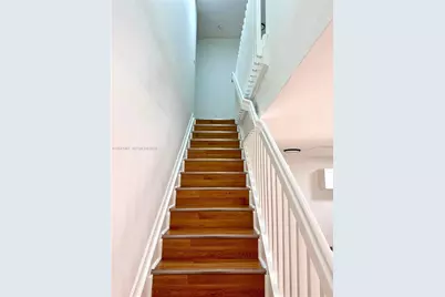 13942 NE 2 Av #2B, Miami, FL 33161 - Photo 6