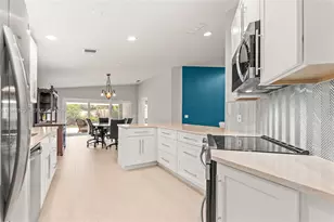 2444 SW Parkside Dr, Palm City, FL 34990 - Photo 6