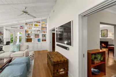 1901 Country Club Prado, Coral Gables, FL 33134 - Photo 8