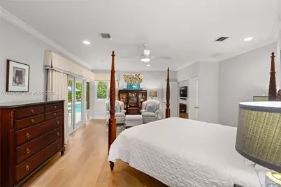 1901 Country Club Prado, Coral Gables, FL 33134 - Photo 28