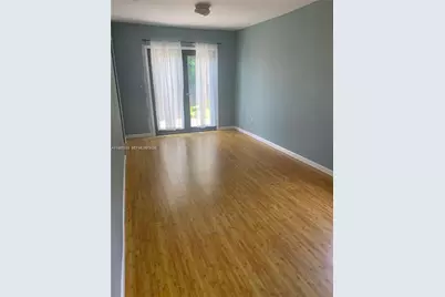 126 N 48th St, Miami, FL 33127 - Photo 8