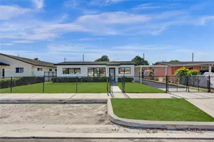 4631 E 8th Ct, Hialeah, FL 33013 - Photo 6