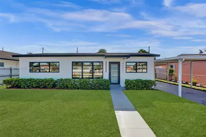 4631 E 8th Ct, Hialeah, FL 33013 - Photo 2