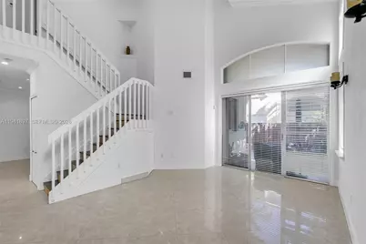 5505 NW 112th Path #5505, Doral, FL 33178 - Photo 6
