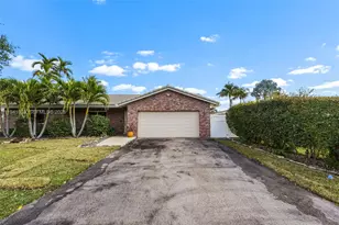 3701 NW 114th Ave, Coral Springs, FL 33065 - Photo 4