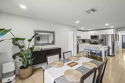 3701 NW 114th Ave, Coral Springs, FL 33065 - Photo 14