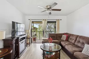 5501 Lakeside Dr, Margate, FL 33063 - Photo 2