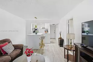 5501 Lakeside Dr, Margate, FL 33063 - Photo 6