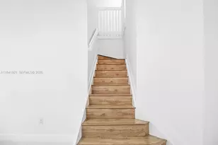 8159 NW 116th Ct, Doral, FL 33178 - Photo 14