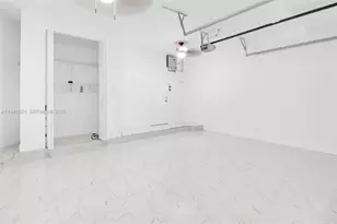 8159 NW 116th Ct, Doral, FL 33178 - Photo 12