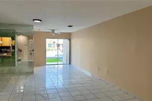 6607 Winfield Blvd, Margate, FL 33063 - Photo 4