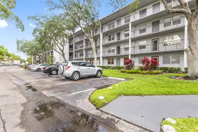 251 SW 132 Way #114H, Pembroke Pines, FL 33027 - Photo 1