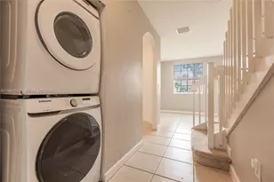 9333 SW 227th St, Cutler Bay, FL 33190 - Photo 8