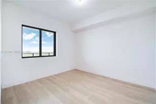 700 NE 24th St, Miami, FL 33137 - Photo 34