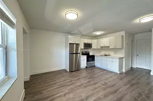 3660 NE 11th Ave, Oakland Park, FL 33334 - Photo 2