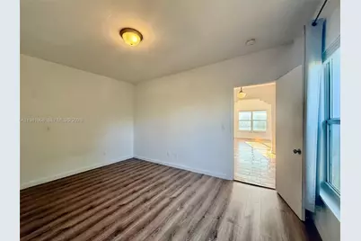 4035 N Meridian Ave #302, Miami Beach, FL 33140 - Photo 18