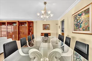 8877 Collins Ave, Surfside, FL 33154 - Photo 18