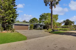 1561 NE 47th St, Oakland Park, FL 33334 - Photo 36