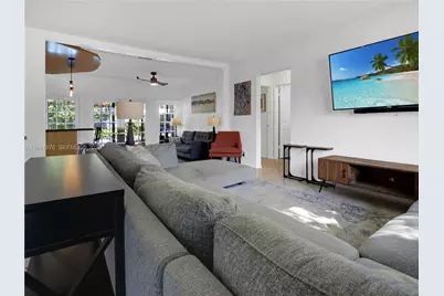 1561 NE 47th St, Oakland Park, FL 33334 - Photo 4