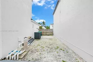 11837 SW 273rd Ln, Homestead, FL 33032 - Photo 34