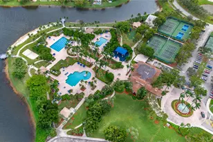 2296 NW 171st Terrace, Pembroke Pines, FL 33028 - Photo 30