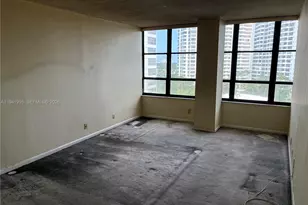 [Address not provided], Hallandale Beach, FL 33009 - Photo 6