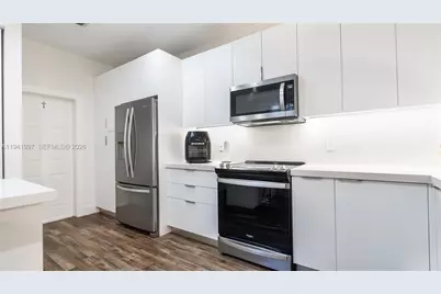 3889 Tree Top Dr #3889, Weston, FL 33332 - Photo 12